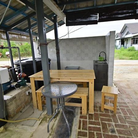 D'Ja Smoke Homestay Kampong Wakaf Tengah Exterior foto